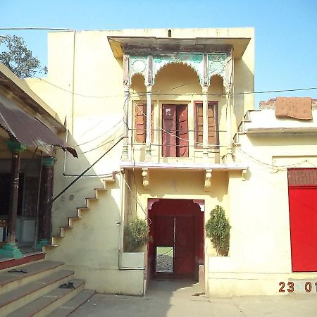 Shri Swami Sheetal Das Aashram Dharmshala Варанаси Экстерьер фото