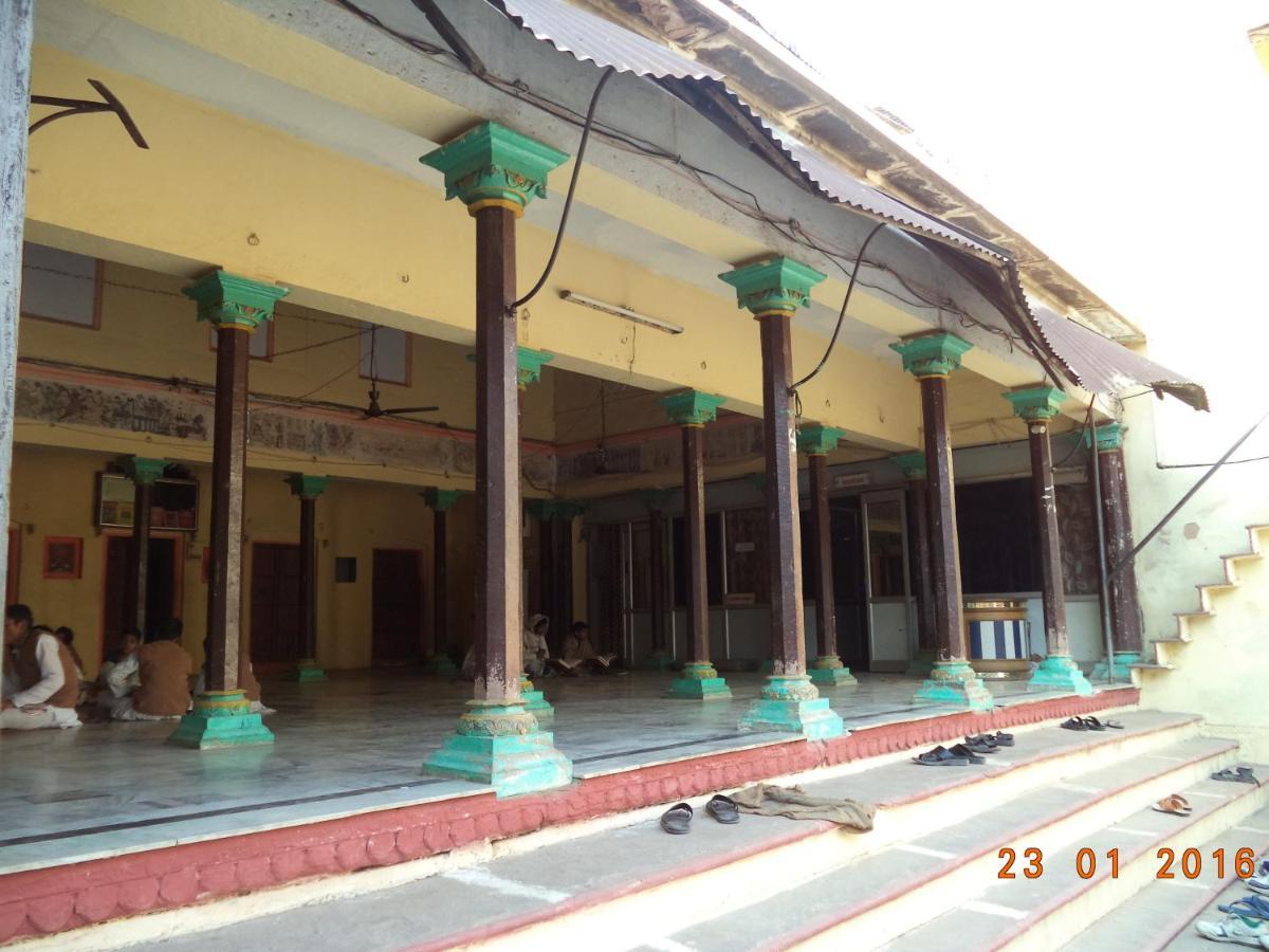 Shri Swami Sheetal Das Aashram Dharmshala Варанаси Экстерьер фото