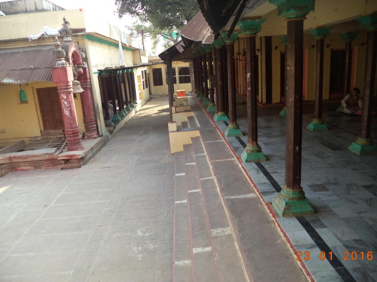 Shri Swami Sheetal Das Aashram Dharmshala Варанаси Экстерьер фото