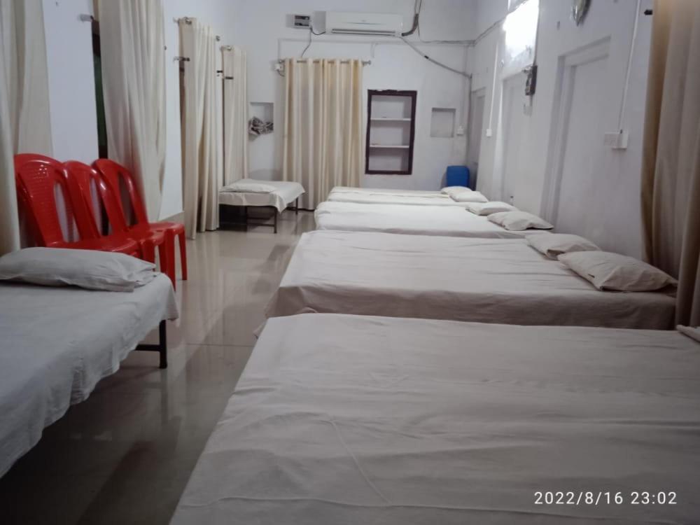 Shri Swami Sheetal Das Aashram Dharmshala Варанаси Экстерьер фото